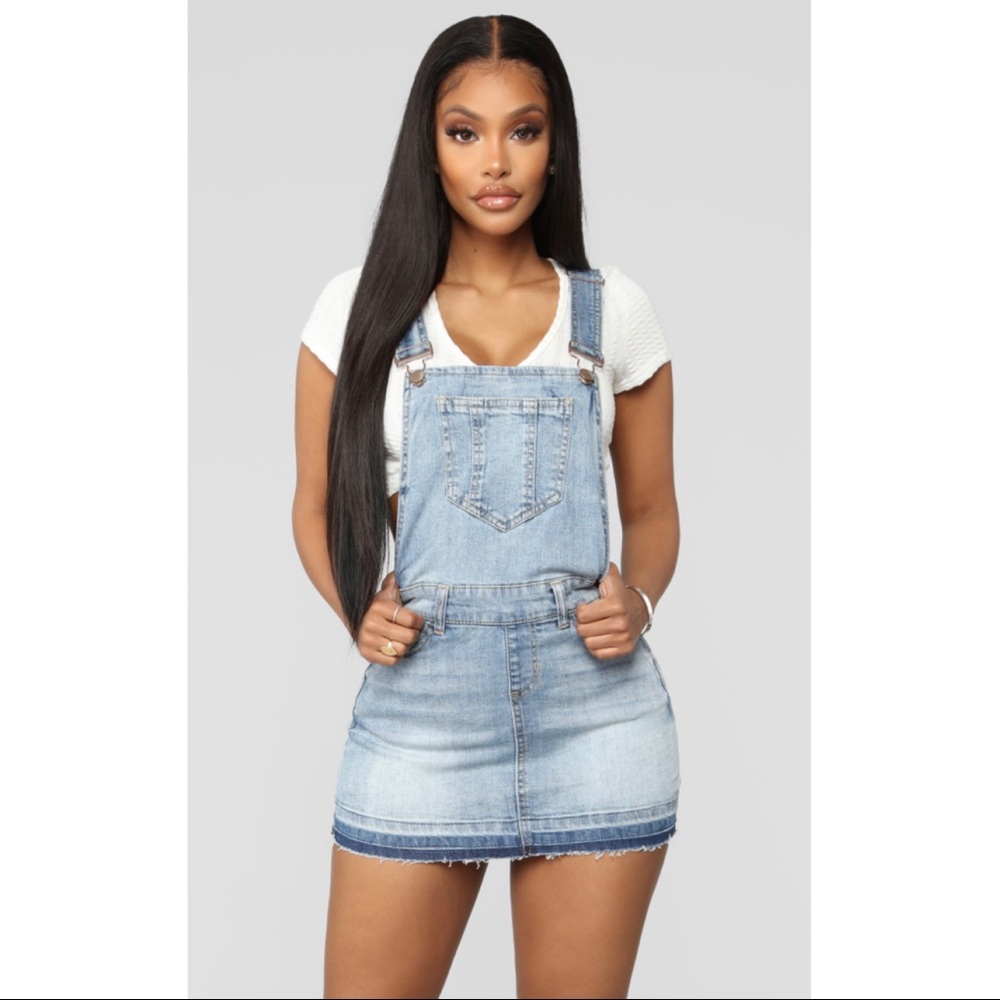 💘$8 SALE! NWOT Fashion Nova Denim Skirtall